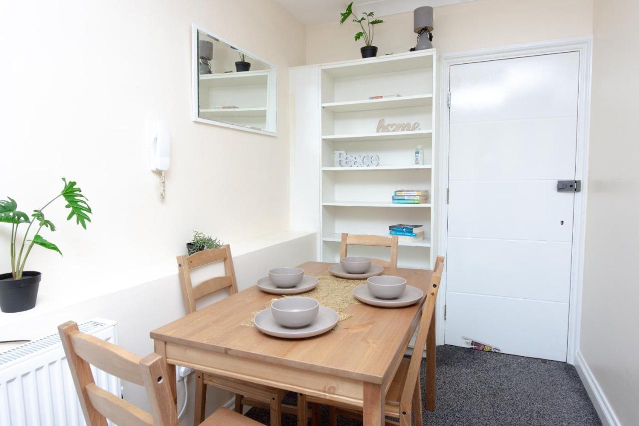 Evergreen Apartments-Flat 7, Лондон Екстериор снимка