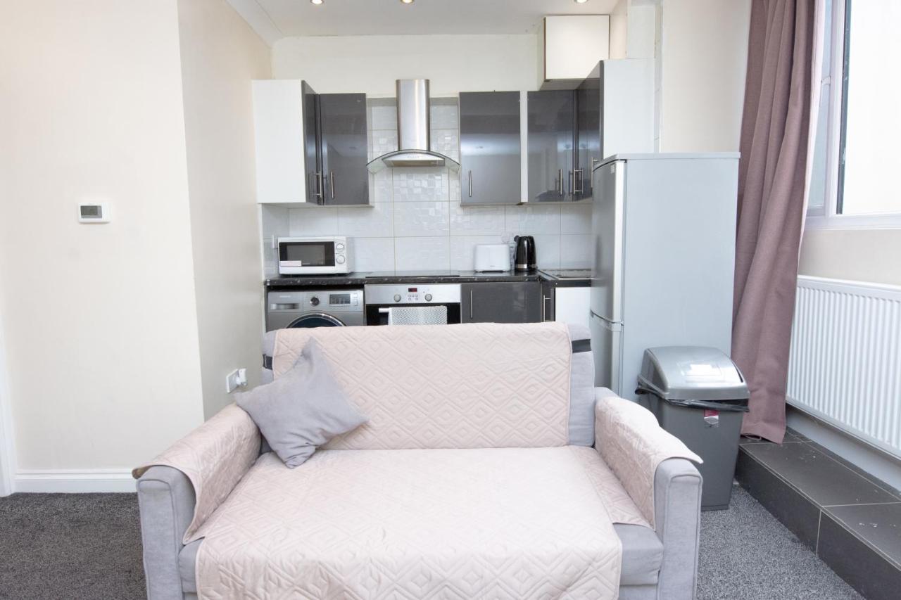 Evergreen Apartments-Flat 7, Лондон Екстериор снимка