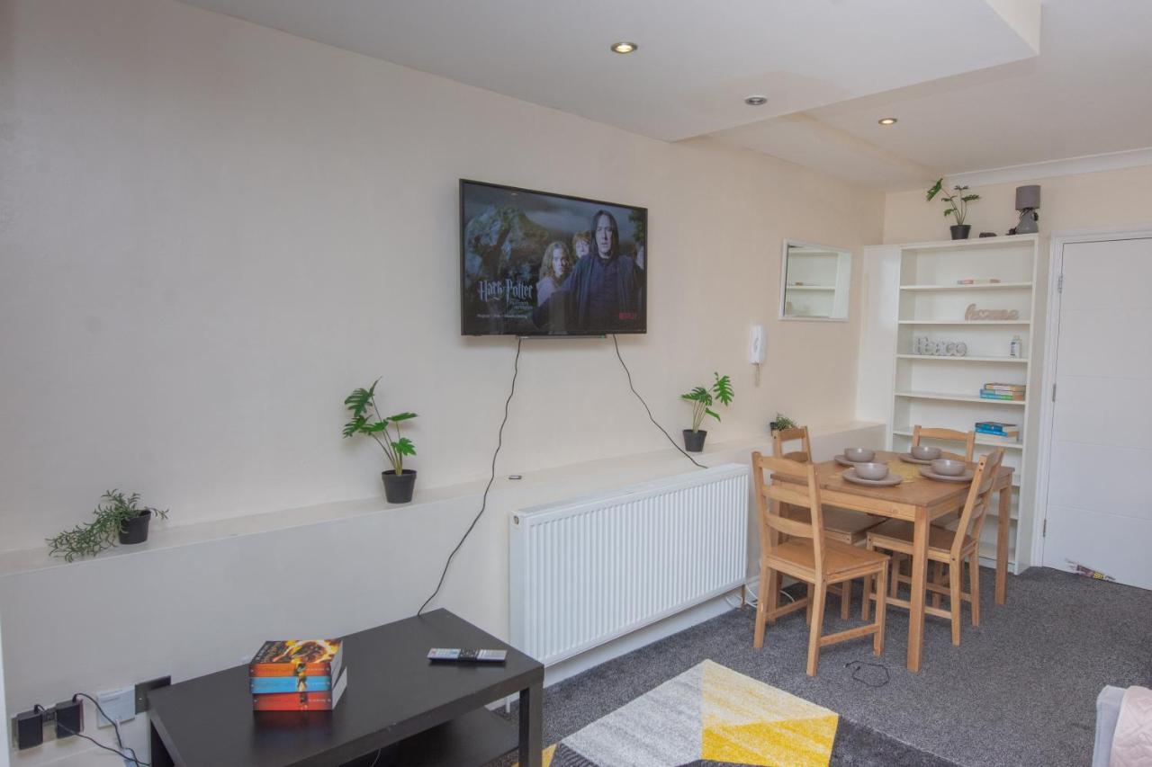 Evergreen Apartments-Flat 7, Лондон Екстериор снимка